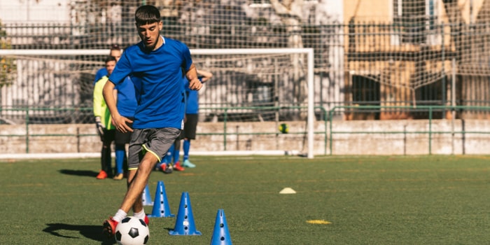 Player training with left foot