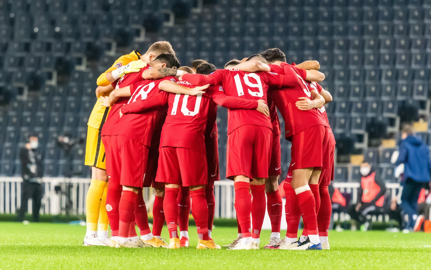 Team spirit in extra time