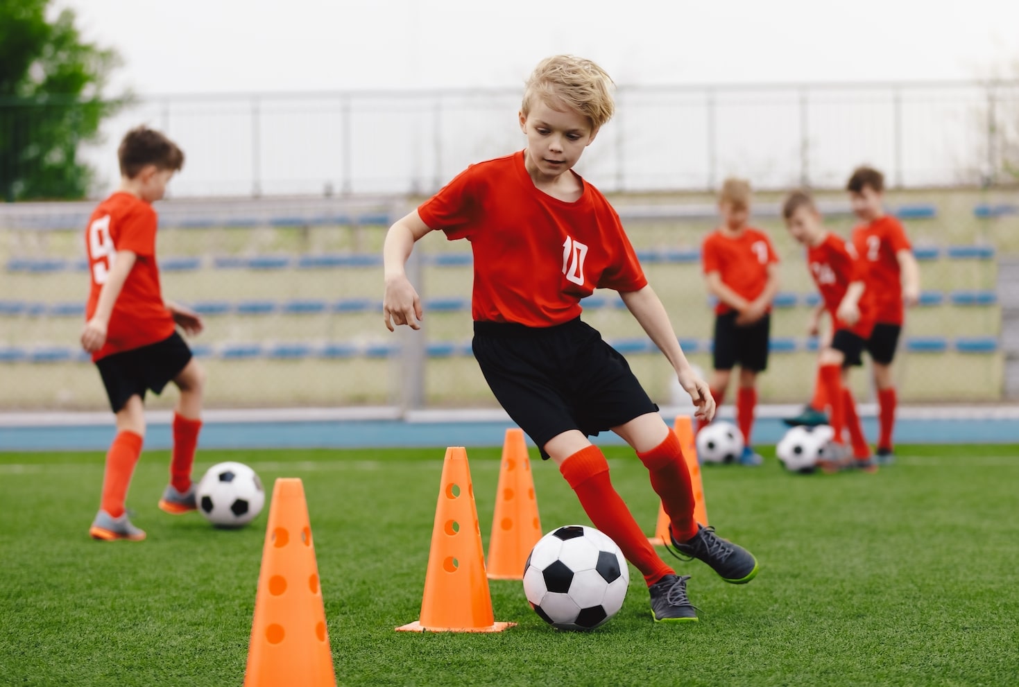 Dribble between cones